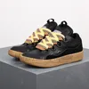 Tasarımcı 90'lar ayakkabı Curb Spor Sneaker Erkek Kadınlar Kabartmalı Deri Kauçuk Düz Platform Moda Scarpe Schuhe Chaussures Dantal-Up Olağanüstü 35-46 Kutu