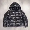Diseñador de lujo clásico invierno hombres chaquetas mujeres abajo moda hip hop cap patrón estampado abrigos al aire libre cálido casual clásico abrigo parkas puffe diseñadores chaqueta