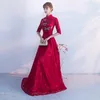 Abbigliamento etnico Sheng Coco Abiti cinesi Abiti da sposa da sposa Slim Long Red Mezza manica Cheongsam Abito da atmosfera dignitosa