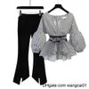 Wangcai01 Kadınlar İki Parçalı Pantolon İlkbahar 2 PCS Takımlar Kadın Çizgili Yay Fener YeVe Bluz + Siyah Bölünmüş Parlamış Yem Pantolon Seti
