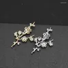 Brooches Pretty Copper Plum Blossom Lapel Pins Dazzling Full Zircon Paved Flower Spray Brass For Friends Ie