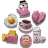 Dekorativa föremål Figurer 3D Simulering Matstil Kylskåp Magneter Pink Heart Egg Croissant Magnetiska dekorationsklistermärken för kylskåp 230412