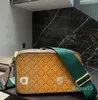 Camera Bicolor Bag crossbody väskor Kvinnor Cirkulära handväskor axelväska tryckta bokstäver Metal dragkedja nylonband högkvalitativ plånbok