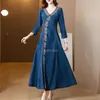 Vêtements ethniques 2023 Automne Vintage Brodé Cheongsam Chinois Version Améliorée De Robe En Jean Femme Minceur Élégant Jupe Longue G998