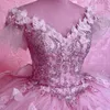 Rosa paljett spets 3d fjäril V-ringning quinceanera klänningar pärlor bollklänning båge korsett vestidos de 15 anos