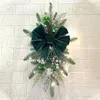 Dekoratif çiçekler Noel çelenk yağma meyveleri ile süsleme merdiveni çelenk led ışıkları ön kapı asılı dekorasyon