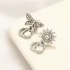 Designer Diamond Stud 2023 Nieuwe Stijl Vlinder Lente Feest Familie Geschenken Oorbellen Premium Dames Sieraden Groothandel ZG1853