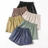 Kvinnors shorts ljsxls elastiska hög midja breda bencyklist shorts hösten pu läder shorts kvinnor femme casual damer shorts svart kort mujer 230412