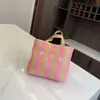 tasarımcı çantası plaj çantası hasır tote çanta çanta lüks omuz çantaları yaz örgü plaj debriyaj seyahat tote crossbody oymak