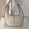 Stella McCartney Zipped Sac épaule Frayme Small Small Hobo Hobo Sacs de la meilleure qualité de la meilleure qualité avec sac de luxe de sac à main Black Gold Médoil