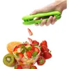 Fruit Vegetable Tools Grape Slicer Cutter for Toddlers Babies Cherry Tomato Kitchen Cooking Gadget Seedless Mtifunctional Dispense Dhfot TLY016