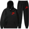 Mäns avslappnade hoodie -sportspårar 2 stycken Tracksuit modesportkläder kostymer muskel manlig jogging kläder plus storlek xxxl