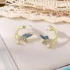 Dos boucles d'oreilles coréen bleu clair luxe Zircon queue de poisson perle goujon pour les femmes mode cristal Imitation douce boucle d'oreille fille bijoux