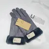 the gloves high-quality designer foreign trade new Ms. waterproof riding plus velvet thermal fitness motorcycle