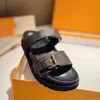 2023 Damen Plateau Sandalen Damen Slipper Slides Waterfront Schwarz Blau Leder Sandale High Heels Große Schuhe Größe 35-43