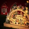 سطح المكتب عيد الميلاد الحلي الخشبية LED LED LED Luminous Xmas Village Home Decoration P0828269D