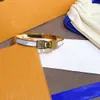 Kadın Altın Bangles Moda Tasarımcısı 18K Altın Kaplama Paslanmaz Çelik Kristal Rhinestone Düğün Takı Aksesuarları Hediye S285