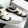 Kobiety The Row Fisherman Sandals Skórzane płynne paski regulowane zamykanie klamry