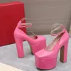 Platforma tan-go pompki buty buty buty Buć Blok Kwasny palca luksusowe projektanci Patent skórzana podeszwa wieczorowa sukienka na zewnątrz 15,5 cm Fabryczne obuwie