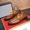 30 Style Men Party Shoe Men Elegant Coiffeur Designer Loafers italienska modemänskor Bröllopsklänning Skor Herrens formella lyxmärken Ayakkabi Storlek 6.5-11