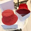 List trendu Casquette Projektanci Czapki Kapelusze Haftowana osłona przeciwsłoneczna Wypoczynek Sporty na świeżym powietrzu dla mężczyzn i kobiet Z czapką rybaka Luksusowy design cappello