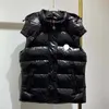 Heren Vesten Maya Designer Heren Donsjack Vest Geborduurde Badge Winter Warmte Men039s Puffer Vest Met Capuchon Vesten1007883 Bhp1