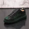 Scarpe casual da uomo Sneakers di design di lusso Scarpe da uomo in pelle con diamanti Scarpe da ginnastica mocassini ricamate Sneakers con strass piatti Mesh traspirante scintillante