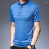 メンズポロスの男性格子縞のポロ夏夏の天然シルクショートスリーブファッションティーンカジュアルスポーツラグジュアリー男性ソフトカラーシャツ