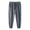 Herenbroek Heren gewatteerde corduroy joggingbroek met elastische taille Vintage skinny slim fit met kleine jongen