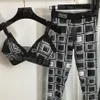 Brev kvinnor spårdräkt lyx split yoga kläder sexiga ärmlösa tankar byxor designer yoga toppar leggings set