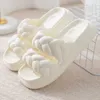 Slippers 2023 Summer Unsex Twist Twist Bails Bathroom Sandals