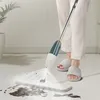 Mops Spray Mop voor vloerreiniging Ultrafine vezel dweilkussen gevuld met 360 roterende platte dweil voor hardhout laminaattegel vloer 230412
