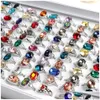 Solitaire Ring Wholesale 50pcs/Lot Fashion Colorf Glass Deritation Gemstone Rings for Women Mix Color Party Gifts Jewelry Drop Delive DH5QE