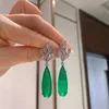 Bengelen kroonluchter waterdruppeltjes groene kristal oorbellen kroon kroon vlinder dames sieraden bruiloft jubileum cadeau cocket cocktail wijn feest 230413