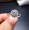 Anneaux de cluster Moissanite Couleur D VVS1 .GRA Et CMA. Bague de luxe pour femme en argent 925 avec carte noire