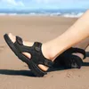 Sandalias clásicas de moda para hombre, zapatos de playa de cuero genuino transpirables, zapatos de verano informales cómodos, sandalias de ocio para hombre 230413