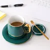 Muggar Coffe Cup and Saucer Set Mug för Tea Cups Set Coffee Kitchen Crockery Ceramic Cute Travel Porcelain Kawaii