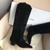 Stivali firmati Isabel Paris Scarpe Marant Stivali in pelle scamosciata Denzy neri Ricami alla moda perfetti