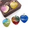 Pendanthalsband Natural Stone Heart Form Purple Yellow Agate för charmiga Fashion Ladies Diy Halsbandsmycken Tillbehör 37x37mm