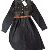 Robes décontractées de base Designer Automne et hiver Nouveau CE Nanyou Gaoding Style simple Confortable Doux Western Ceinture Tempérament Denim Robe 2CDI