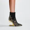 Banquete strass botas curtas outono inverno novo salto em forma de botas femininas moda apontou lado zíper dentes salto alto