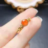 Pierścienie klastra Dainty Round Fire Opal Pierścień dla kobiet Bezel Ustawianie naturalnego zaręczyn 925 Srebro srebra