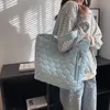 Borse da sera da donna Primavera nuova borsa da donna in filo ricamato color caramello Borsa da donna di grande capacità per il tempo libero Shopping in tessuto a spalla singola portatile sotto le ascelle