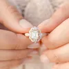 Cluster Rings 18k Rose Gold Color Zircon Diamonds Gemsten för kvinnor Fashion Engagement Band Jewelry Bijoux Bague Gifts Tillbehör