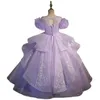 Les filles de fleurs violettes robes 2023 au large de l'épaule Boue de bal brillante Princesse Pageant Robes Lace Applique First Communion Tail Party Designer Brides Doues Brides