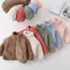 Kledingsets Fleece Kinderjas Broeken 2 stuks Herfst Winter Babykleding Set Kinderloungewear Pak Thuis Koreaanse Kinderen Top- en Bottom-set 231113