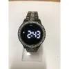 البيع الساخن بطارية اليابان الشاشة الرقمية البيضاء Crystal Digital Watch LED WATCH