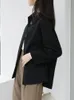 Wełna damska mieszanki krótkie płaszcze dla kobiet jesienne zimowe mody wełniane kurtki kieszenie stałe kolor wielbłąda czarny kołnierz polo płaszcz damskie wysokiej jakości 231102