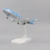 Aeronave modelo de metal modelo 20cm 1 400 Coreia B747 Réplica material de liga com ornamento de trem de pouso brinquedos infantis presente de aniversário 231113