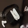 Modedesigner Marke L Leder Airpods Koffer Kopfhörerzubehör für schöne Luxus Apple Airpod 1 2 3 4 5 6 Progeneration Hülle mit Logo Box JS